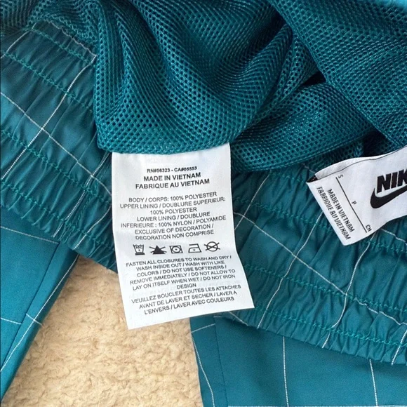 Nike Teal Grid Joggers - Picture 3 of 5